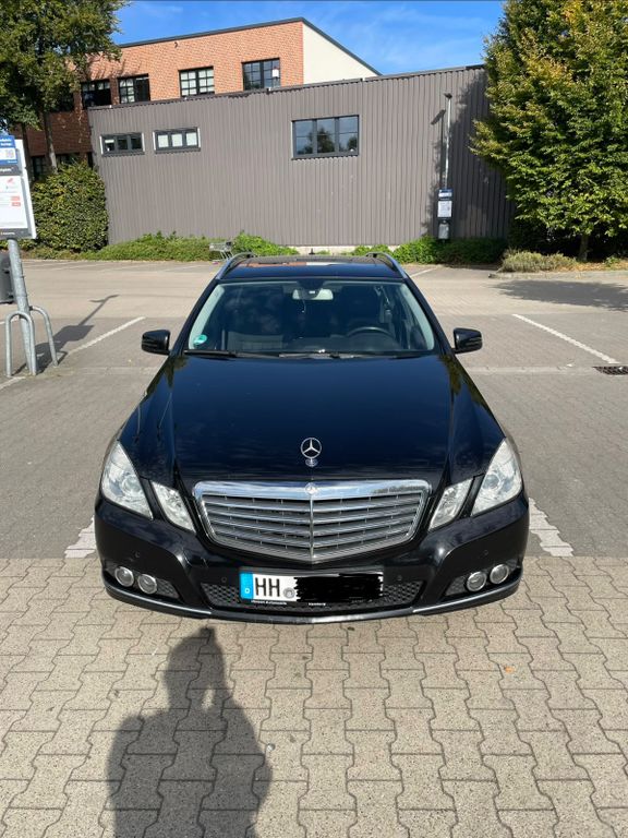 Bild des Angebotes Mercedes-Benz 220
