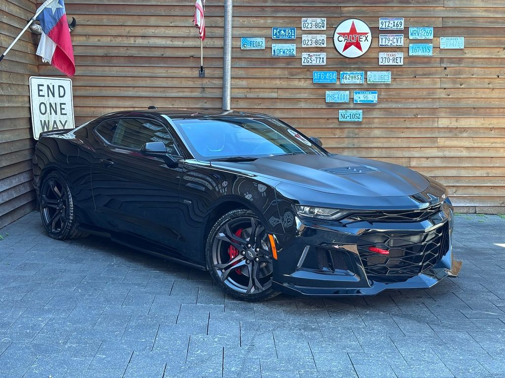 Bild des Angebotes Chevrolet Camaro 2SS 6.2L V8 Schalter BREMBO HUD BOSE