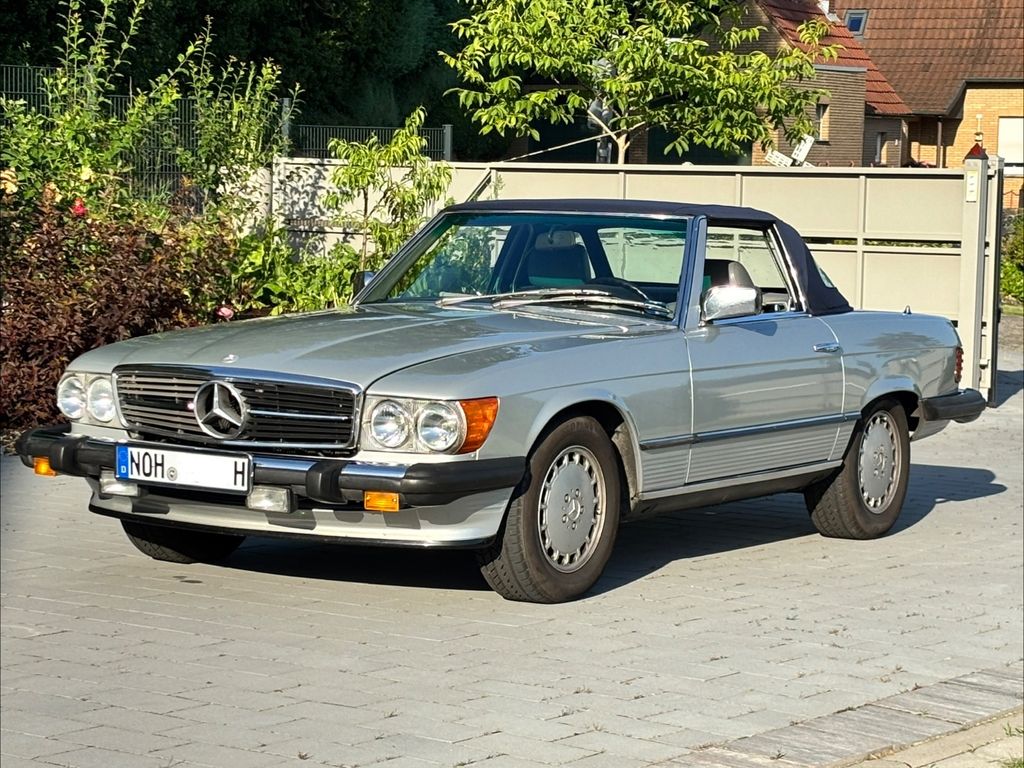 Bild des Angebotes Mercedes-Benz SL 560 Cabrio H und Tüv. Neue Verdeck