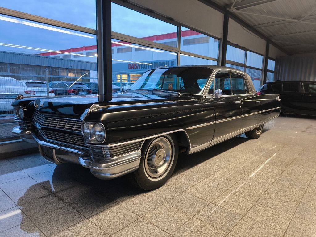 Bild des Angebotes Cadillac Deville 6.4 Fleetwood  H-Kennzeichen TÜV Neu