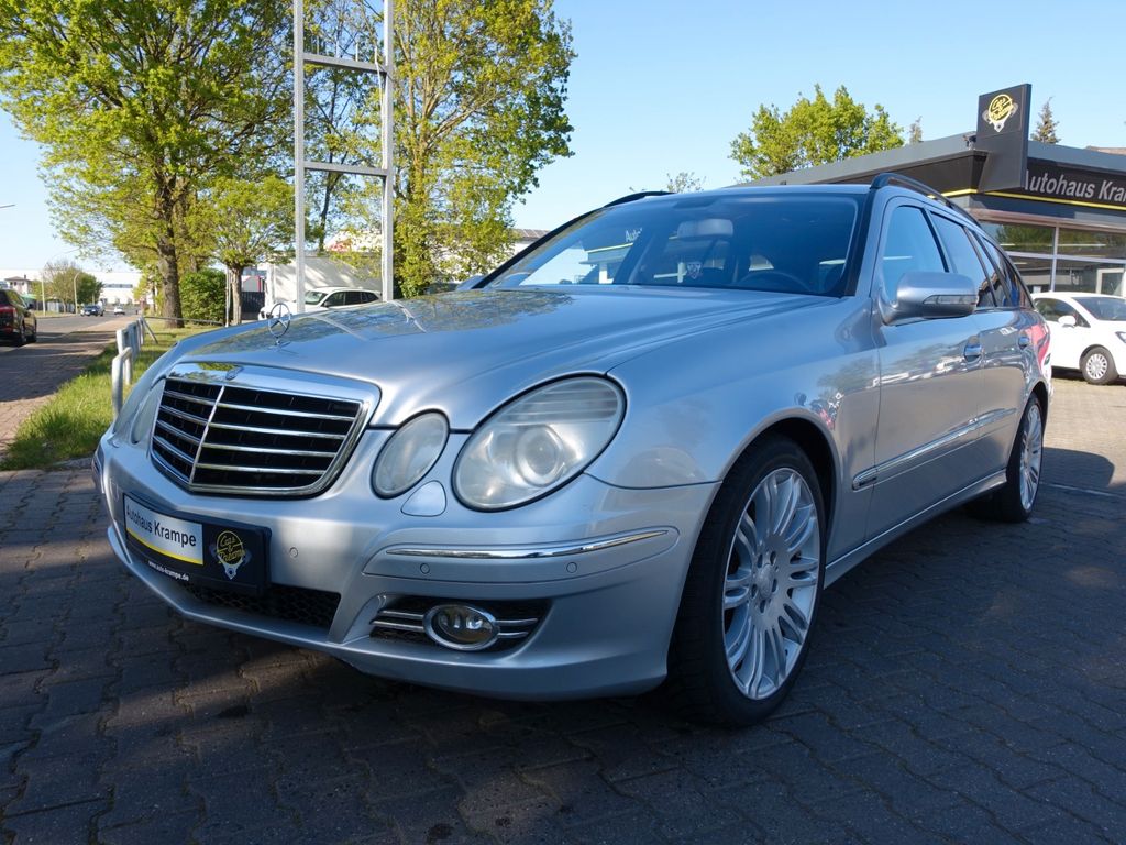 Bild des Angebotes Mercedes-Benz E320T CDI Avantgarde Leder Navi E-Dach