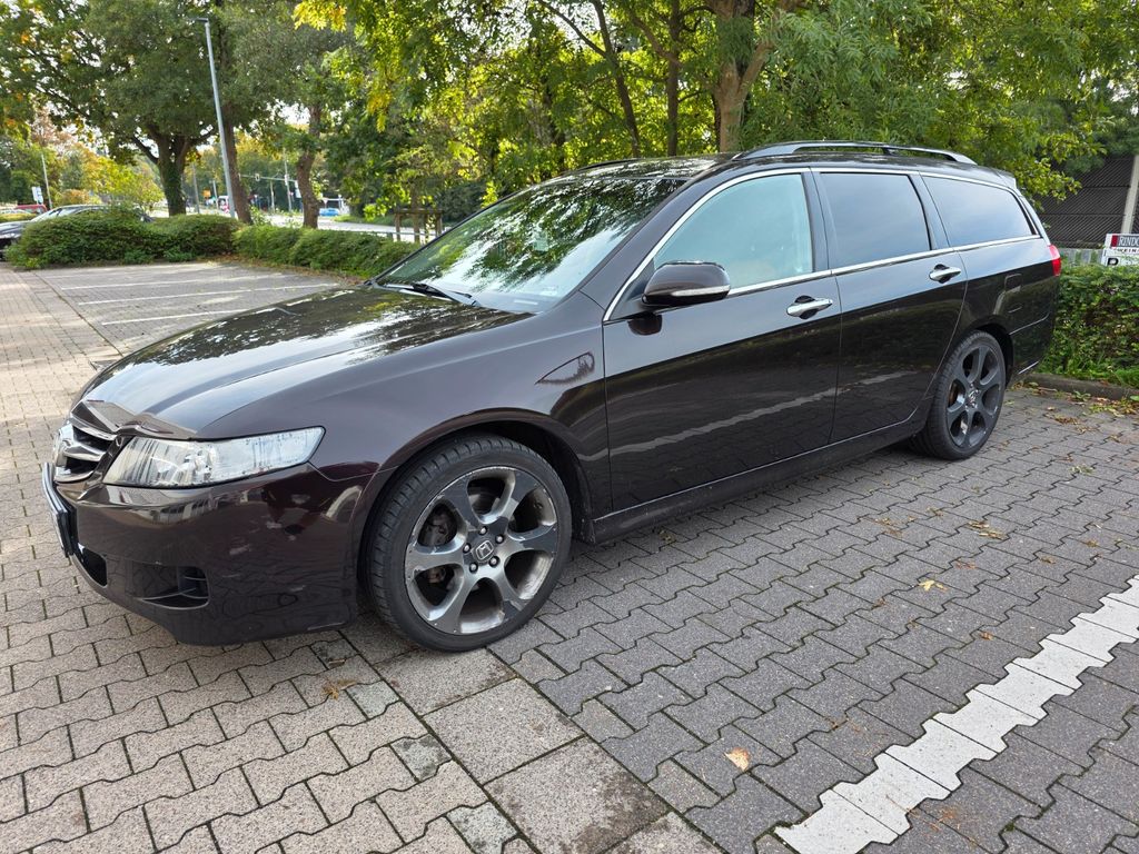 Bild des Angebotes Honda Accord Tourer 2.2 i-DTEC 140 PS Vollleder Kamera
