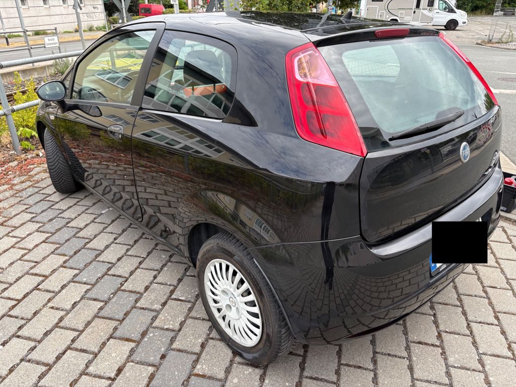 Bild des Angebotes Fiat Grande Punto 1.4 8V Dynamic *Gepflegt *Ohne TÜV