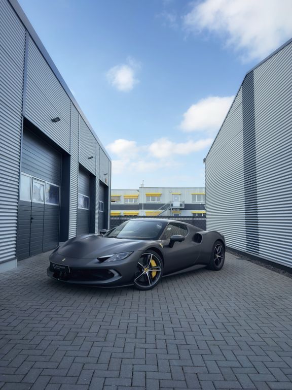 Bild des Angebotes Ferrari 296 GTB