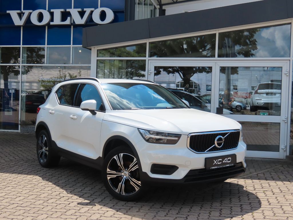 Bild des Angebotes Volvo XC40 D3 Basis 2WD (A.Kupplung; Winter-Paket)