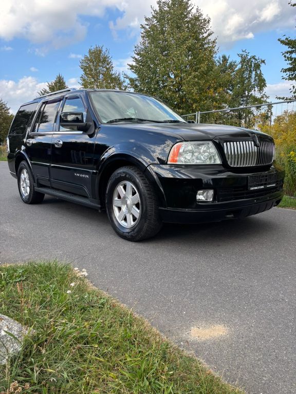 Bild des Angebotes Lincoln Navigator 5,4"AUTOMATIK"KLIMA"7 SITZE"SCHIEBED."
