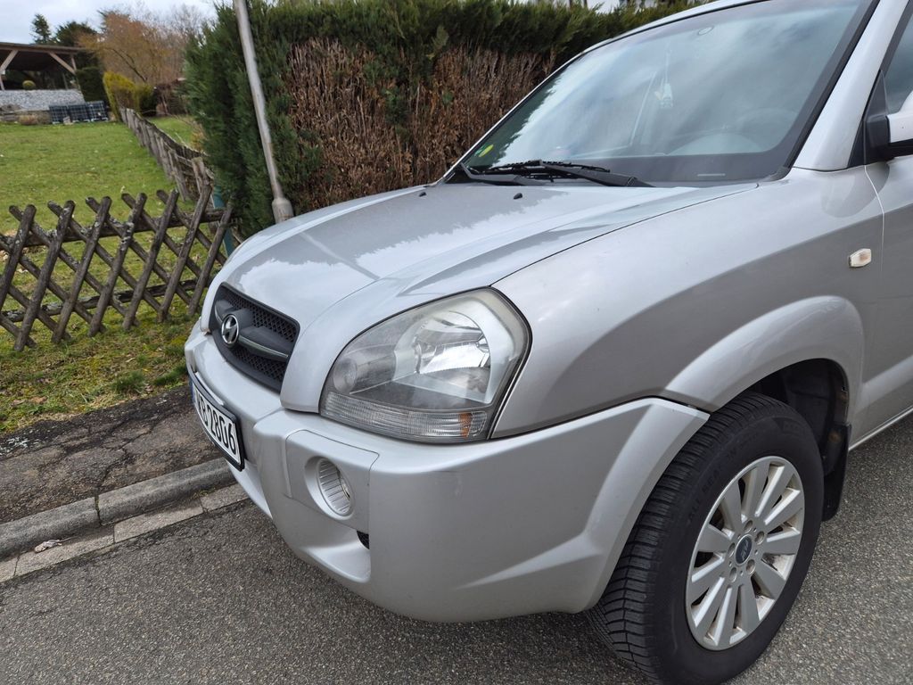 Bild des Angebotes Hyundai TUCSON 2.0 GLS 2WD GLS