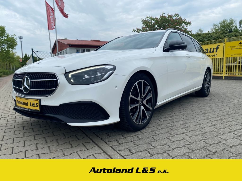 Bild des Angebotes Mercedes-Benz E 200 D T-Modell,AVANTGARDE,LED,SH,PDC,Kamera,Al