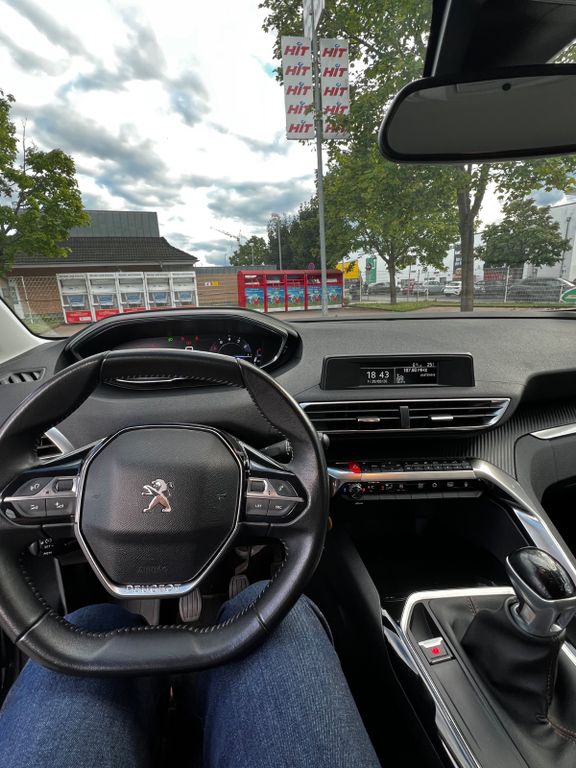Bild des Angebotes Peugeot 3008 1.2 PureTech 130 Access Access