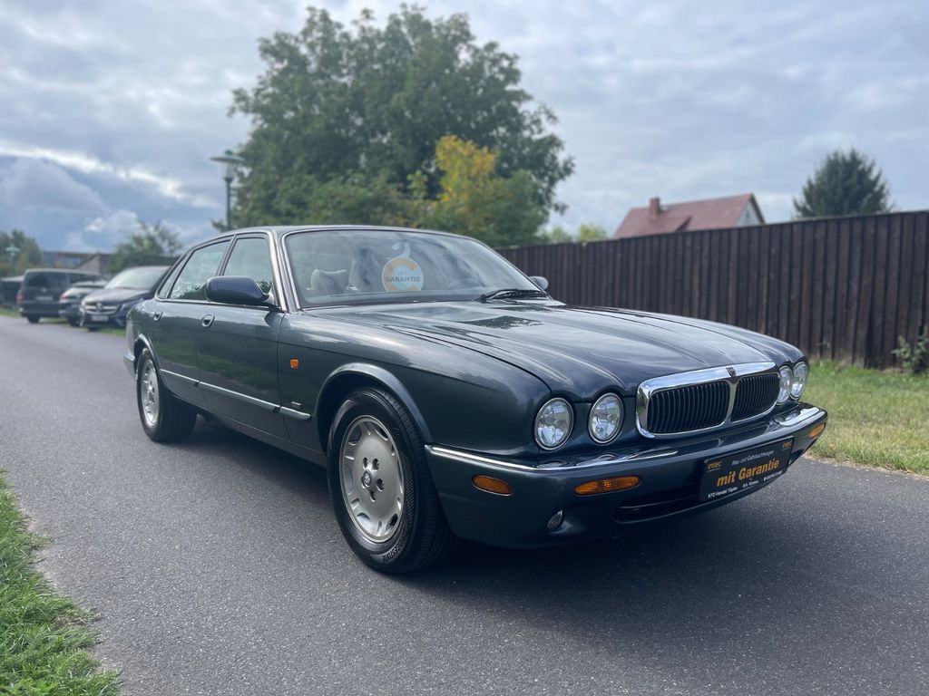 Bild des Angebotes Jaguar XJ Executive V8 4.0"AUTOMATIK"LEDER"40.000KM"