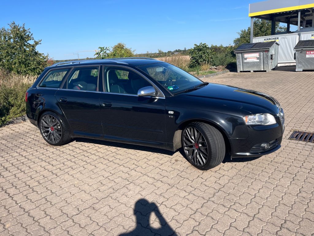 Bild des Angebotes Audi S4 4.2 quattro tiptronic Avant -