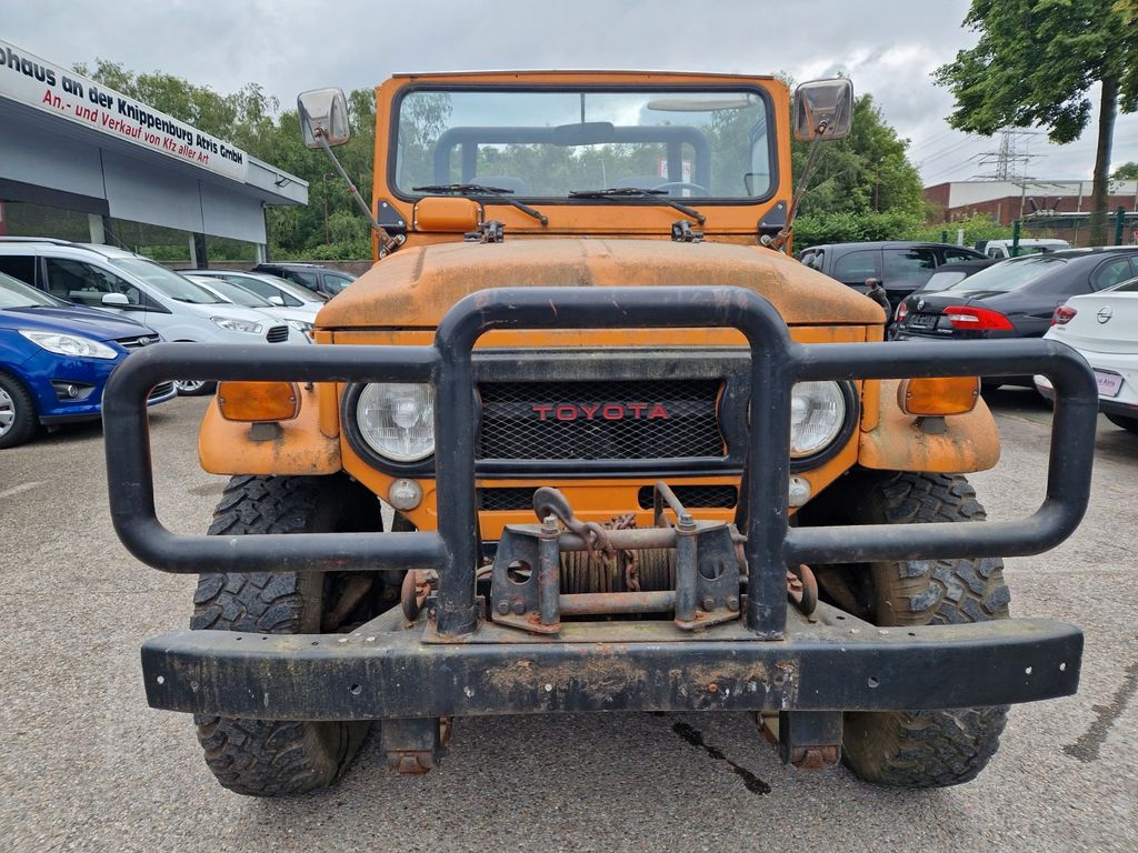 Toyota Land Cruiser FJ40 Cabrio