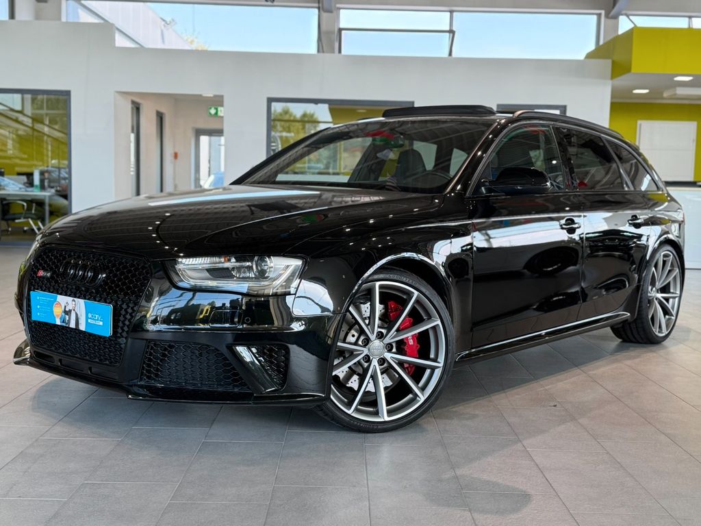 Bild des Angebotes Audi RS4 Avant 4.2 FSI*V8*quattro*Valcona*Pano* B&O*