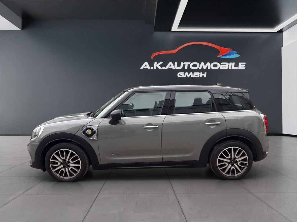 Bild des Angebotes MINI COOPER SE Countryman All4+Navi+PDC+8xLM