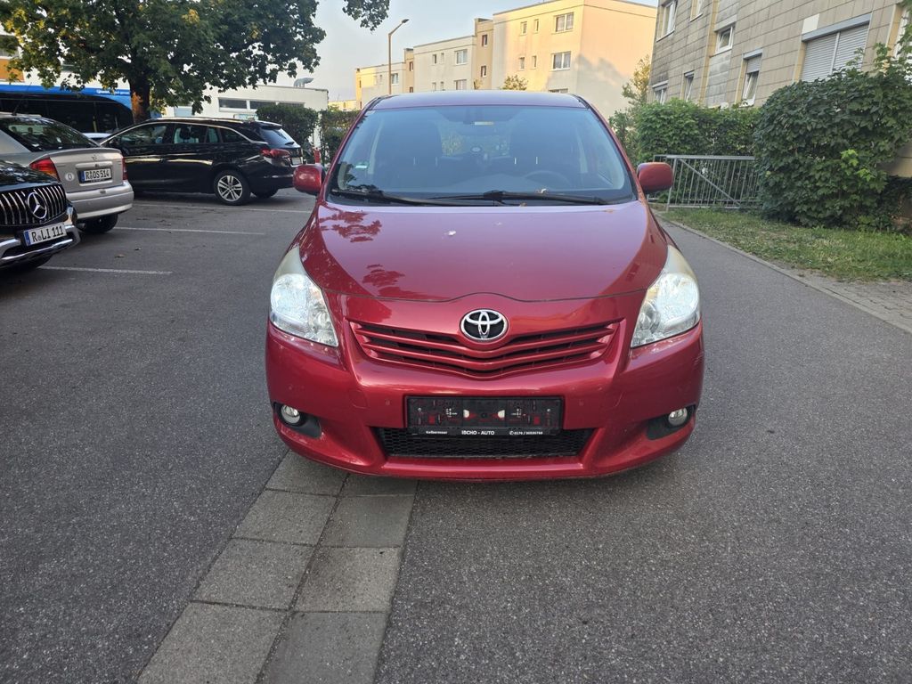 Bild des Angebotes Toyota Verso 2.2l D-4D Executive Automatik Executive