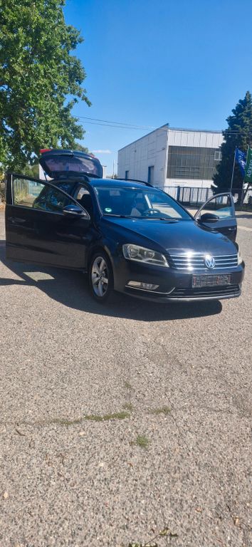 Bild des Angebotes Volkswagen Passat Variant 2.0 TDI Trendline BMotion Tec...