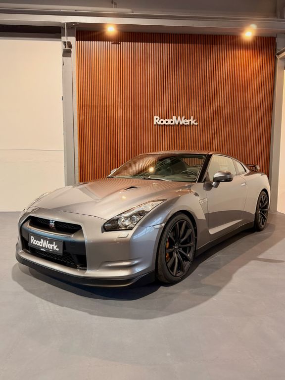 Nissan GT-R R35 3.8l V6 "Premium Edition"