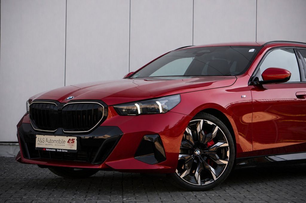 Bild des Angebotes BMW 540xd *M Sport Pro *19% MwSt. *1. HAND *ICONIC