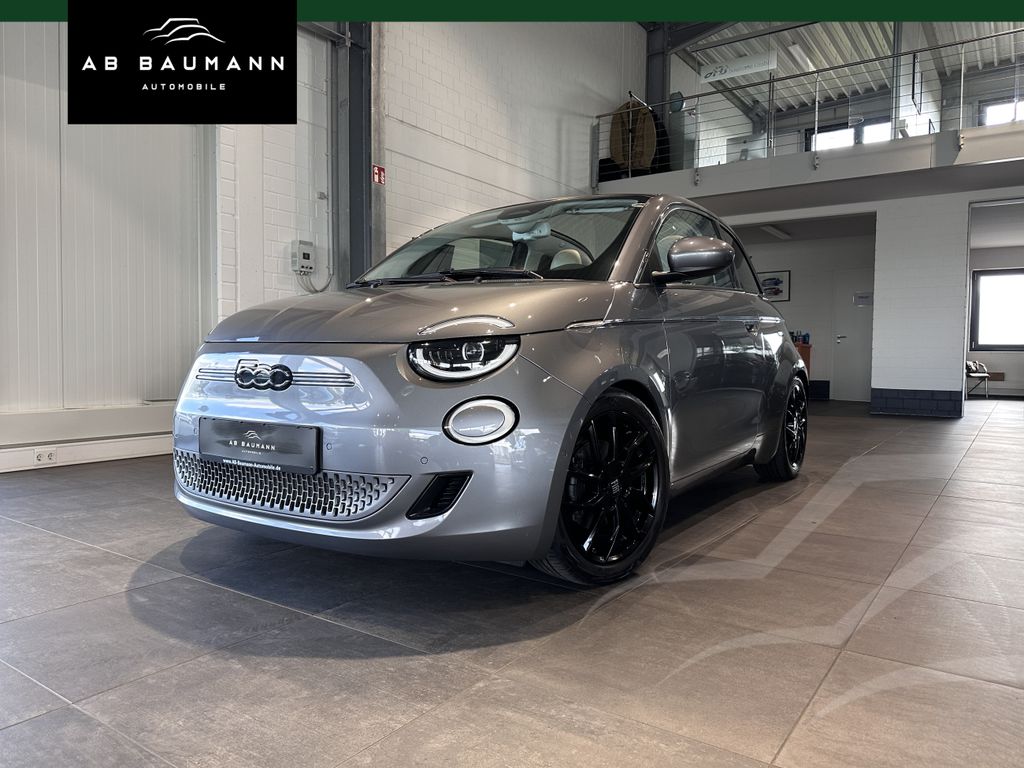 Bild des Angebotes Fiat 500e La Prima *EIBACH, 17", NAVI, RFK, LEDER*