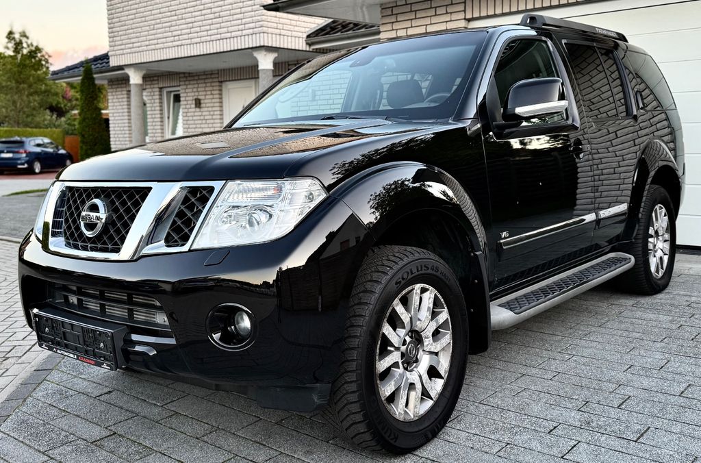 Bild des Angebotes Nissan Pathfinder 3.0 dCi LE 4WD *Automatik*7Sitzer*SD*