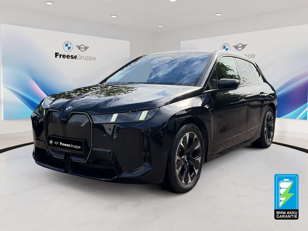 Bild des Angebotes BMW iX xDrive60 HEAD-UP SITZBELÜFT RFK HIFI XDRIVE