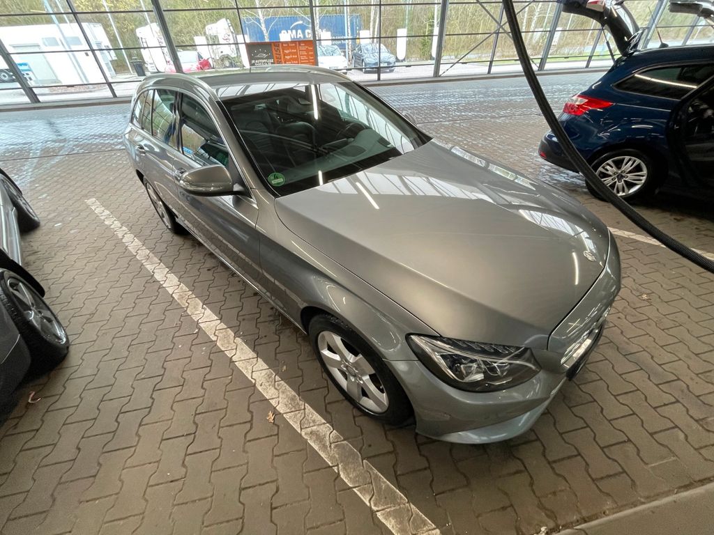 Mercedes-Benz C 250 4M T AVANTGARDE Autom. Luftfe. Headup Rück