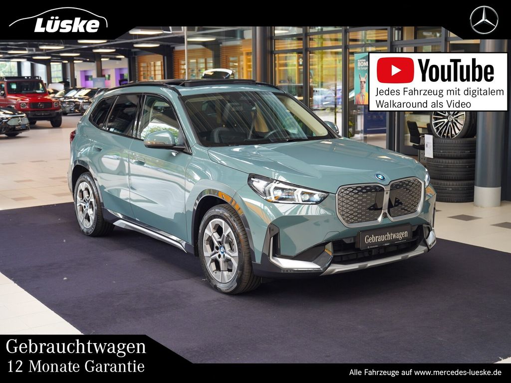 Bild des Angebotes BMW iX1 eDrive20 X-Line cape york Harman Head-up 360