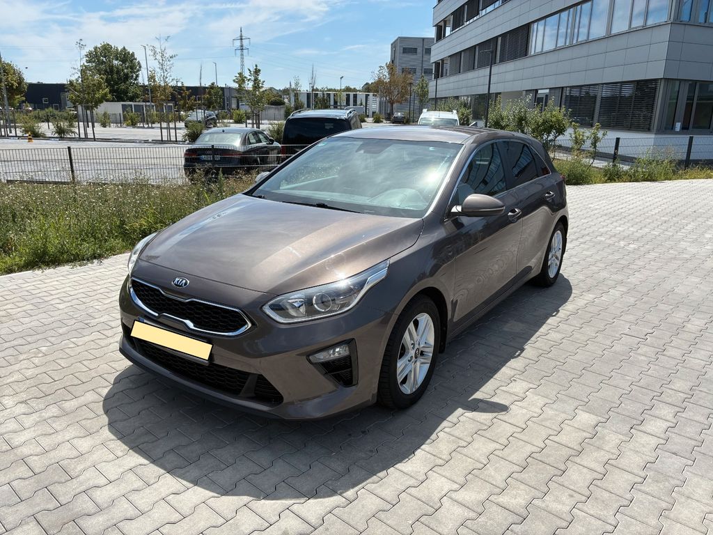 Bild des Angebotes Kia cee'd / Ceed 1.5 T-GDI Spirit