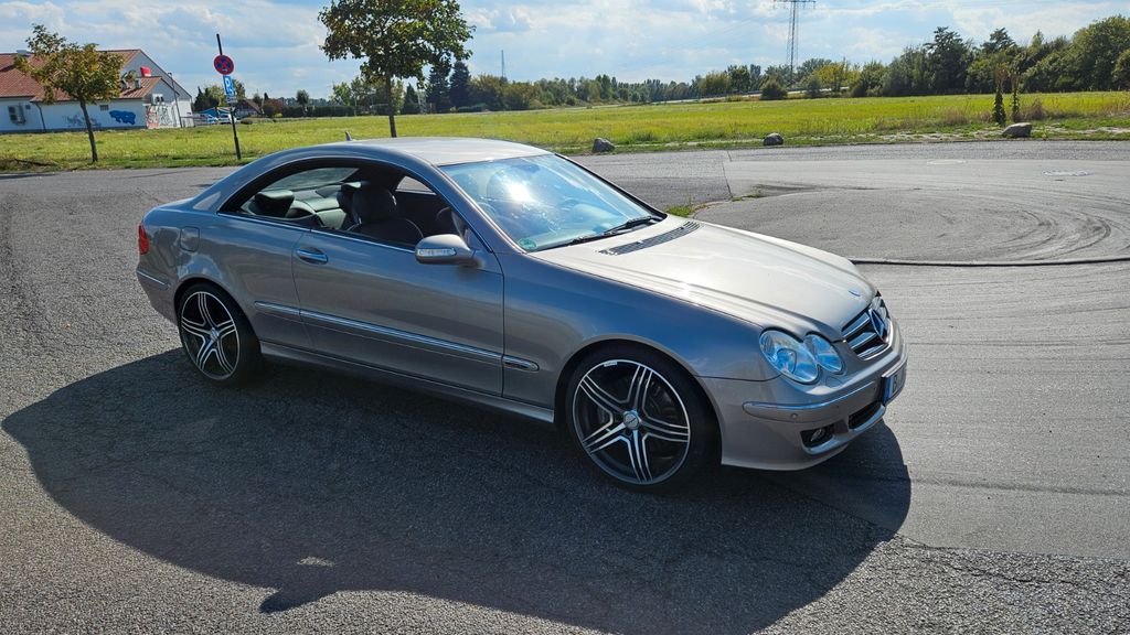 Bild des Angebotes Mercedes-Benz CLK 200 KOMPRESSOR Avantgarde