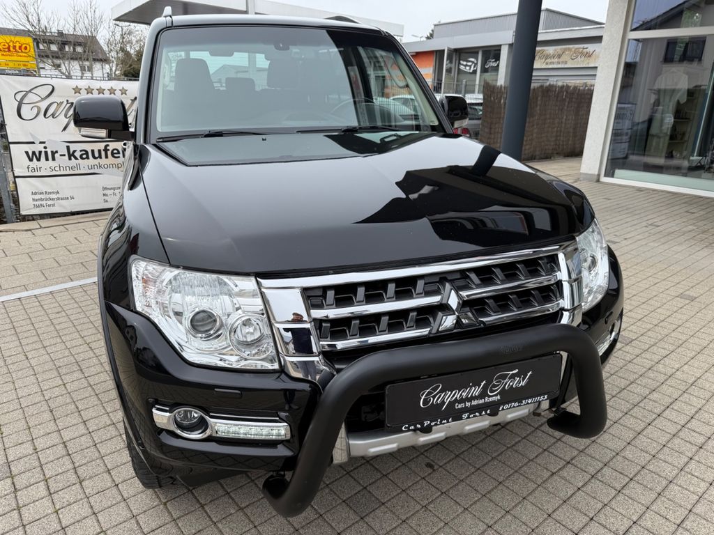 Bild des Angebotes Mitsubishi Pajero 3.2 DI-D Edition 100,7Sitzer ,AHK,AUT.uvm