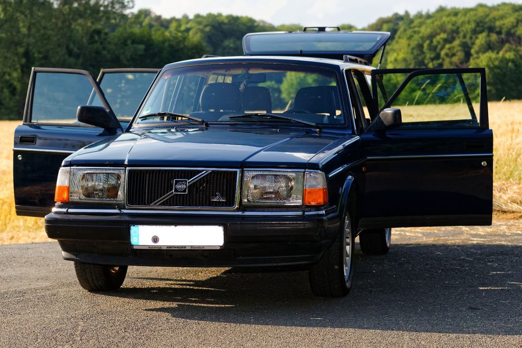 Bild des Angebotes Volvo 240 245 Kombi Automatik HU neu Kompletthistorie
