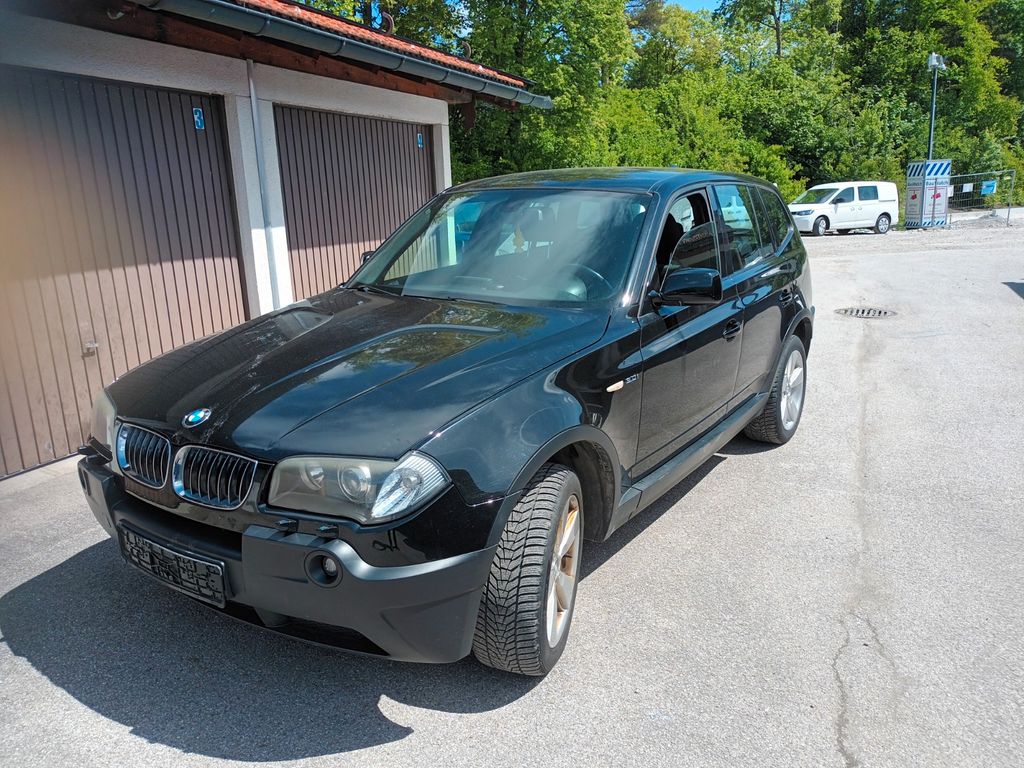 Bild des Angebotes BMW X3 3.0 i