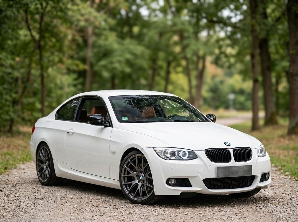 Bild des Angebotes BMW 325i Coupé M Sport Edition M Sport Edition