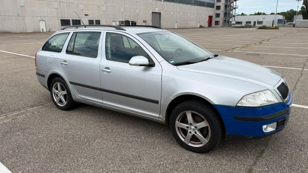 Bild des Angebotes Skoda Octavia Combi Ambiente