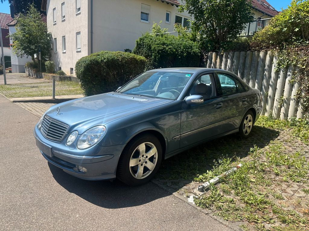 Bild des Angebotes Mercedes-Benz E 240 AVANTGARDE Avantgarde