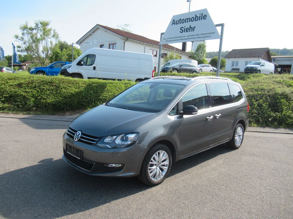 Bild des Angebotes Volkswagen Sharan Style 2xel. Schiebet*schwenkbAHK*el.Heckk