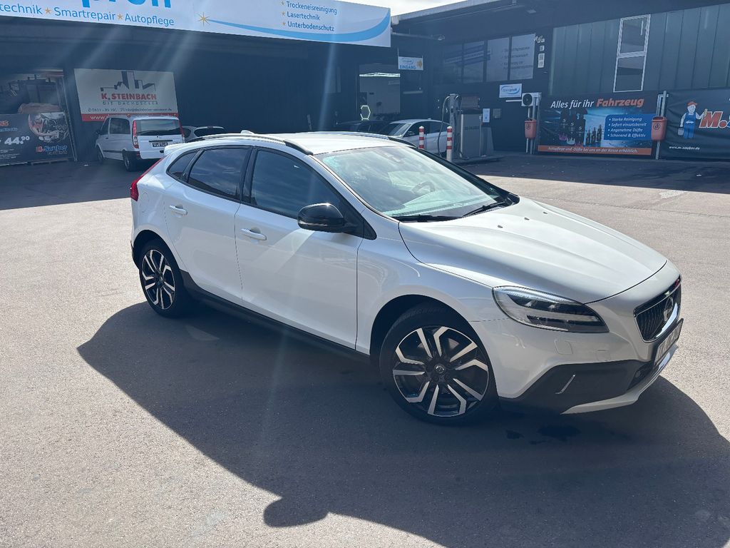 Bild des Angebotes Volvo V40 Cross Country T3 Geartronic Plus Plus