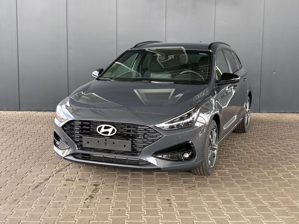 Bild des Angebotes Hyundai i30 Kombi Comfort Plus 1.0 TGDI DCT / Navi Si...
