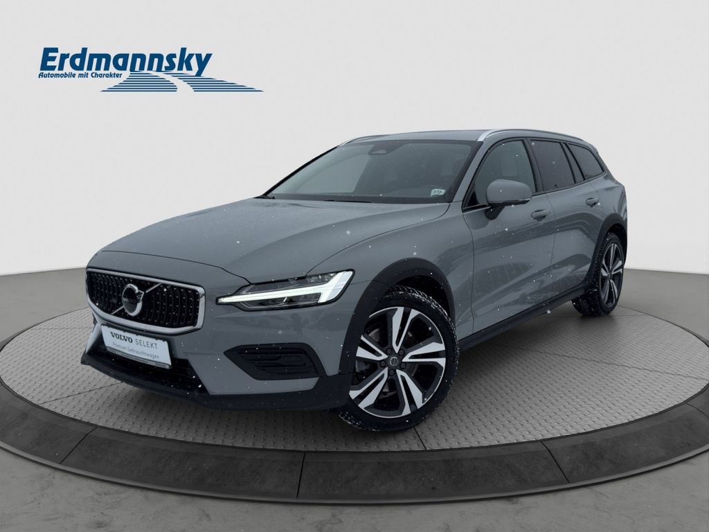Bild des Angebotes Volvo V60 B4 Cross Country Plus AWD/Leder/Navi/LED/19Z