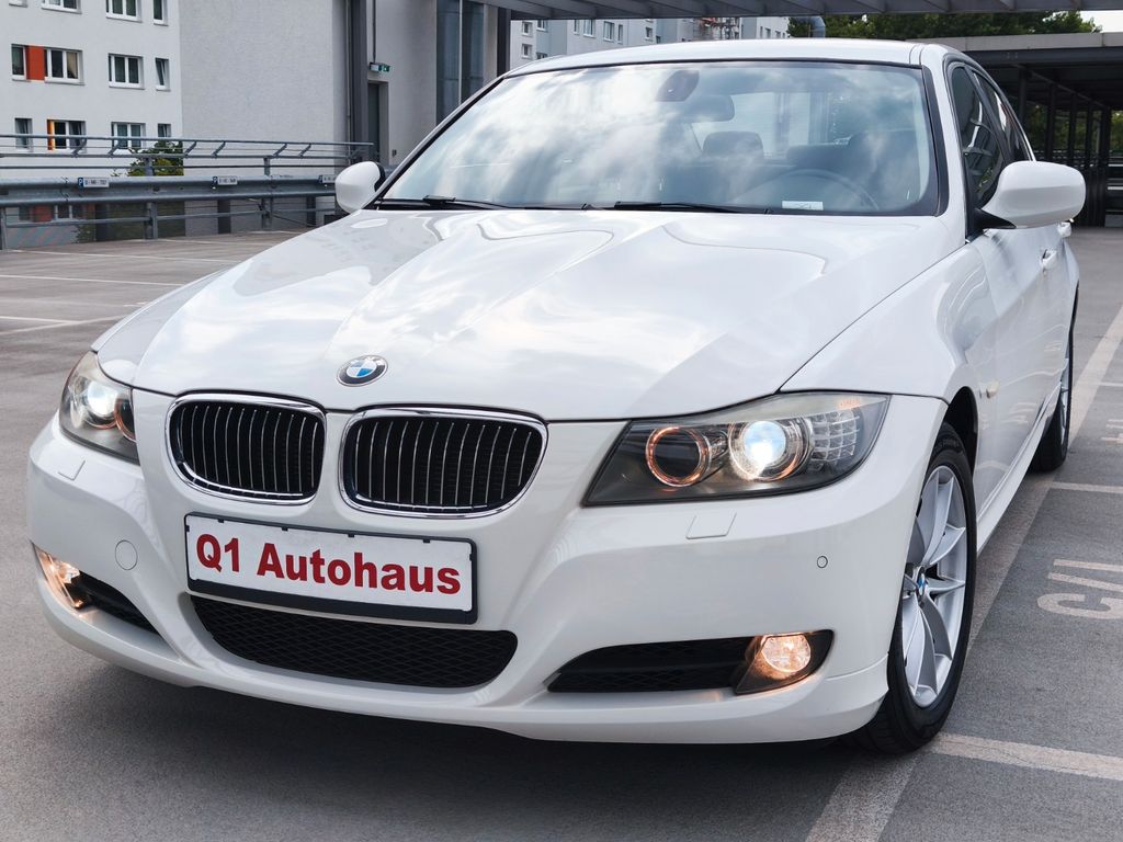 Bild des Angebotes BMW 325 i Limo. 6G/XENON/KLIMA/PDC/TEMPOMAT