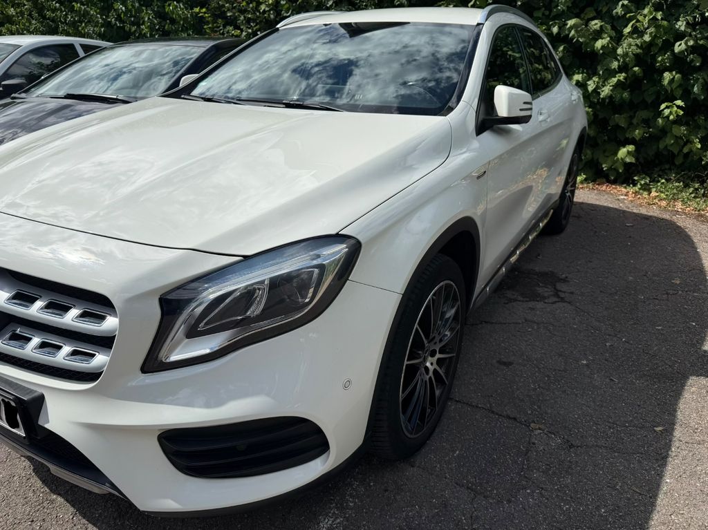 Bild des Angebotes Mercedes-Benz GLA 250 PEAK-Edition 4MATIC Automatic TÜV Neu