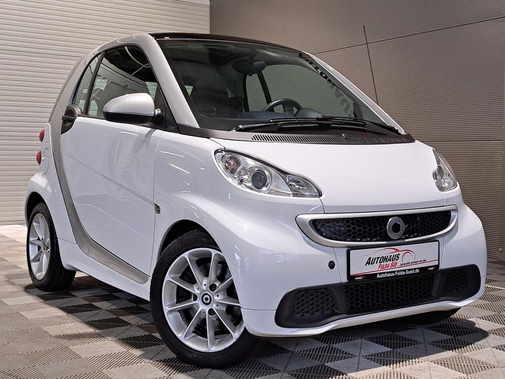 Bild des Angebotes Smart Fortwo Coupe 0.8 CDI Passion°Pano°Shzg°Navi°Klim