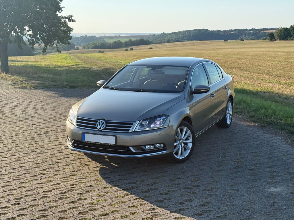 Bild des Angebotes Volkswagen Passat 1.8 TSI DSG Highline, Gepflegt