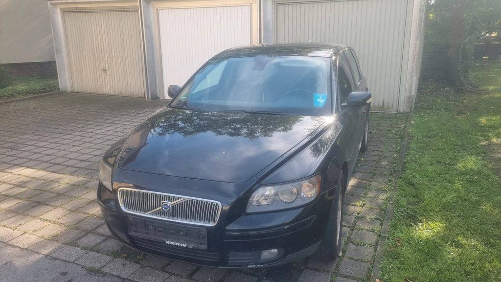 Bild des Angebotes Volvo V50 2.4i Momentum Momentum