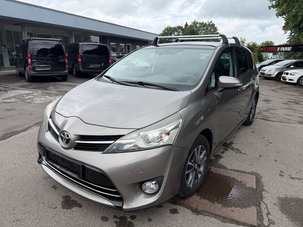Bild des Angebotes Toyota Verso SkyView Edition 1,6 D-4D/Pano,Kamera,Ahk