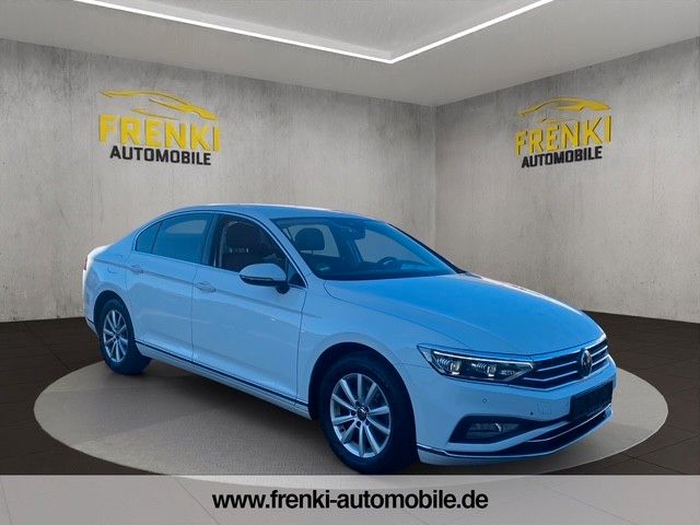 Bild des Angebotes Volkswagen Passat Lim. Elegance*NAVI*LEDER*AHK*