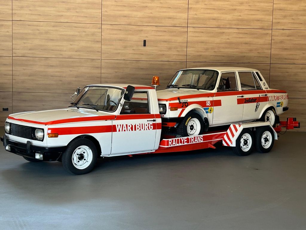 Bild des Angebotes Wartburg 353 Rallye Trans mit 353 WR Rallyewagen