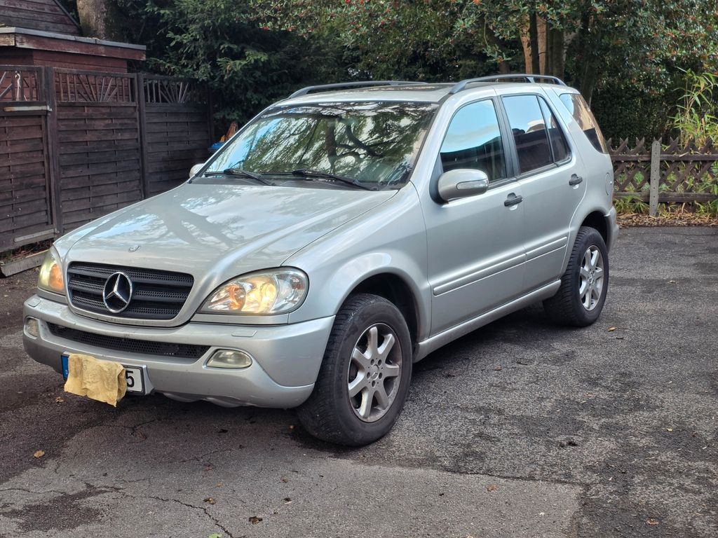 Bild des Angebotes Mercedes-Benz ML 270 Anhänger kupplung bis 3,5t.Tüv bis 8.27