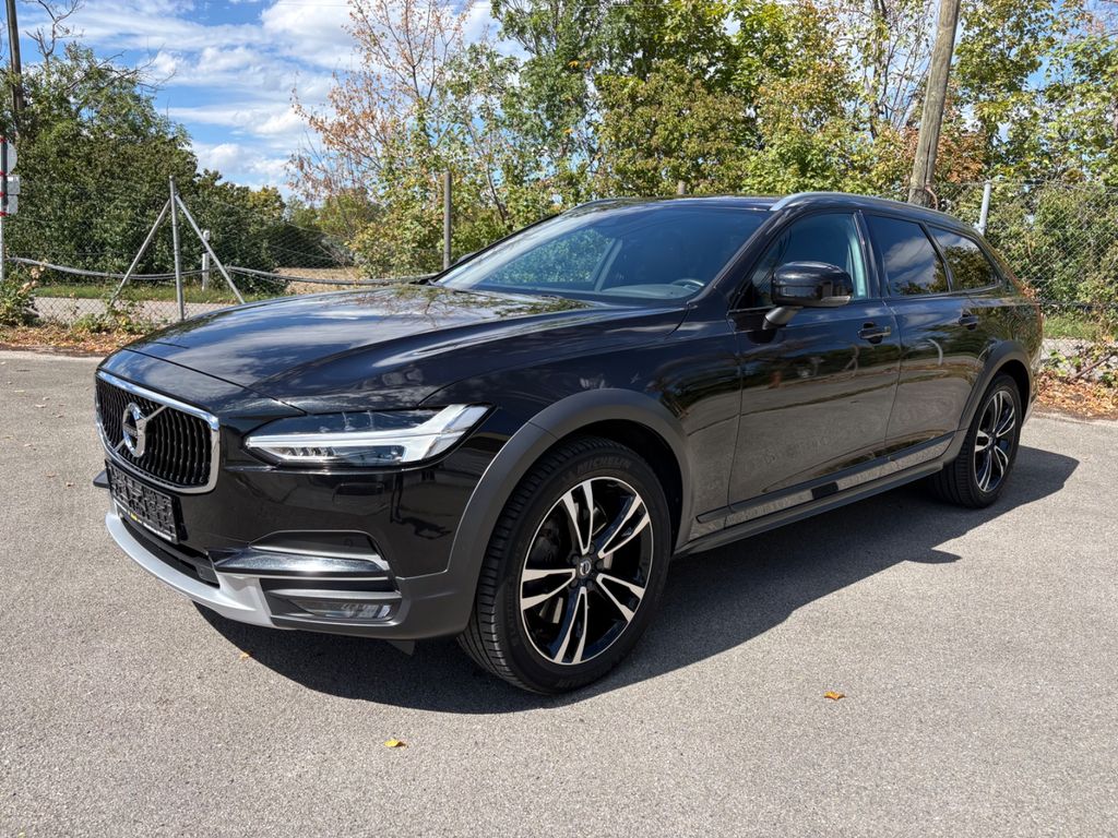 Bild des Angebotes Volvo V90 Cross Country Pro AWD**D5**235 PS**