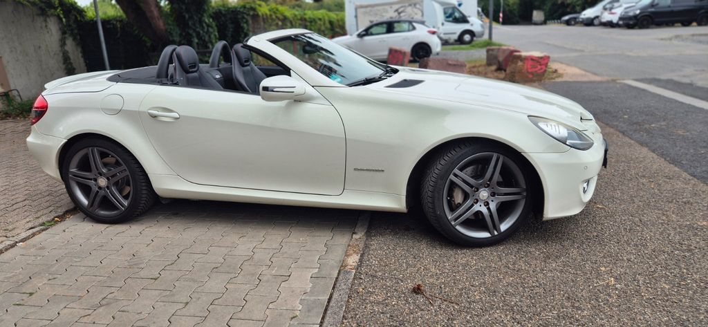 Bild des Angebotes Mercedes-Benz SLK 200 Kompressor - Sportpaket Garagenfahrzeug